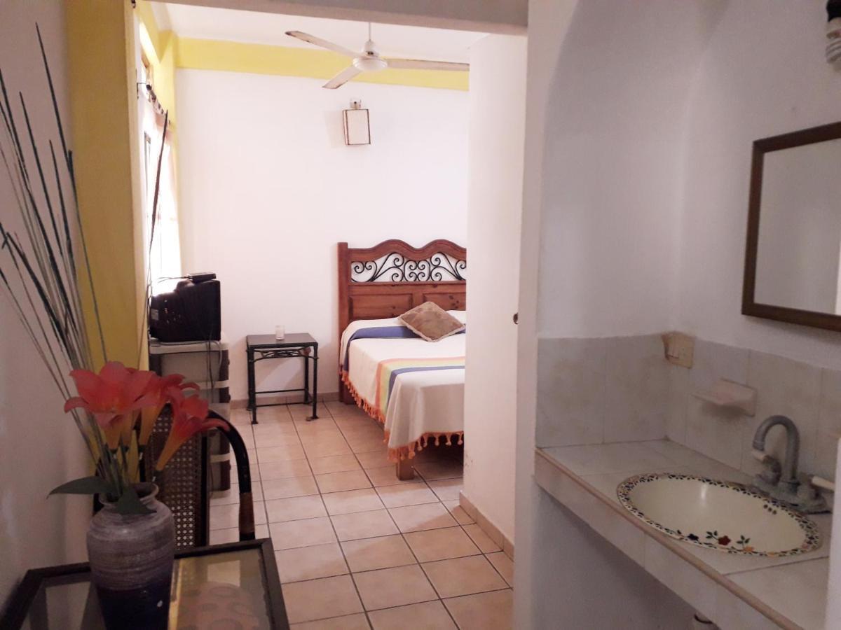 Casa Ana Ruth Hotel Bucerias Exterior photo